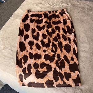 Animal print STRECH pencil skirt size 1X